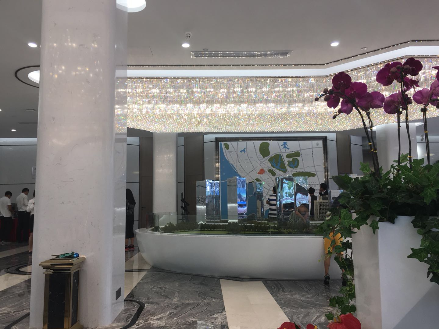 宝星智慧城售楼处