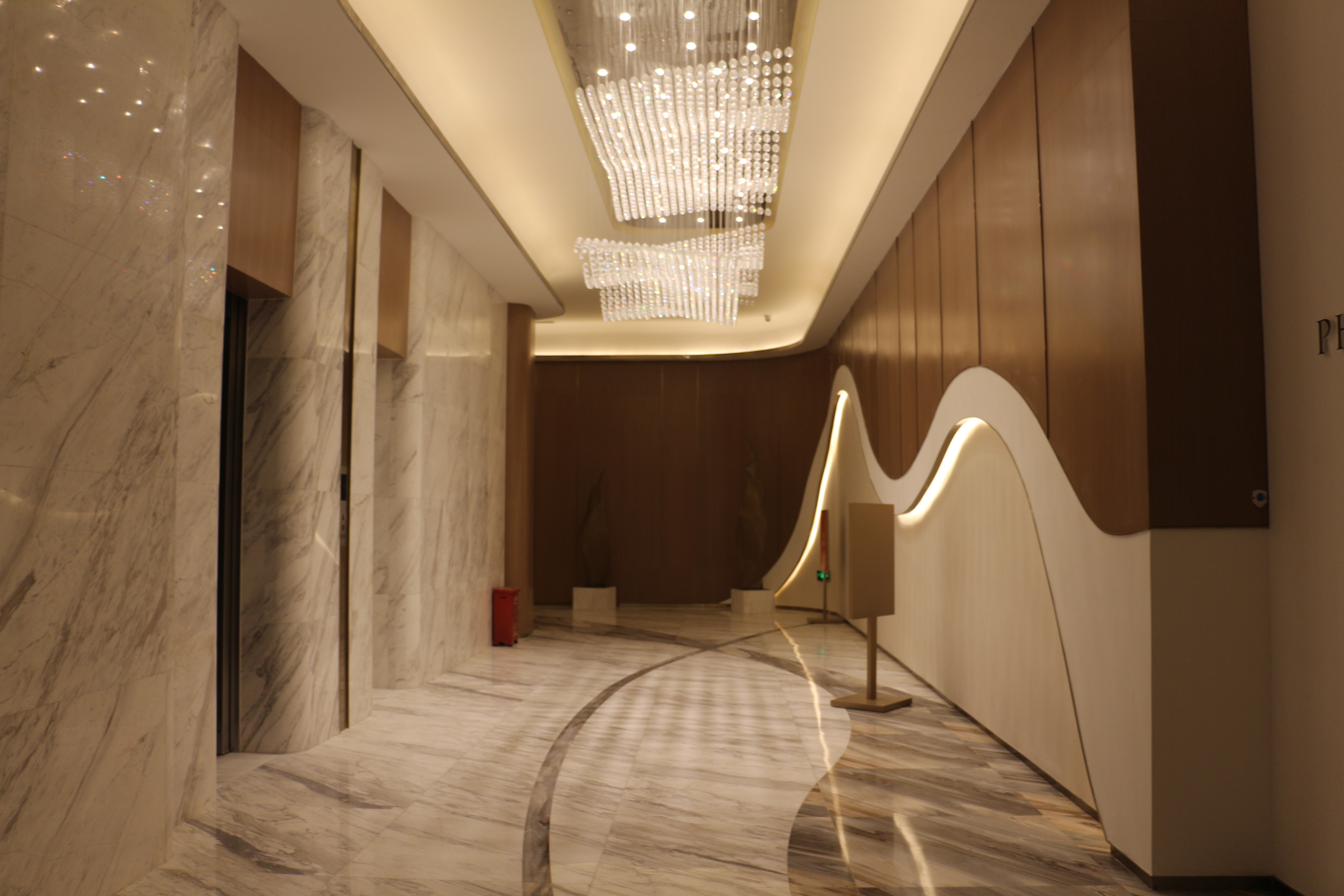 东海航空基地行政办公大楼大厅及电梯厅