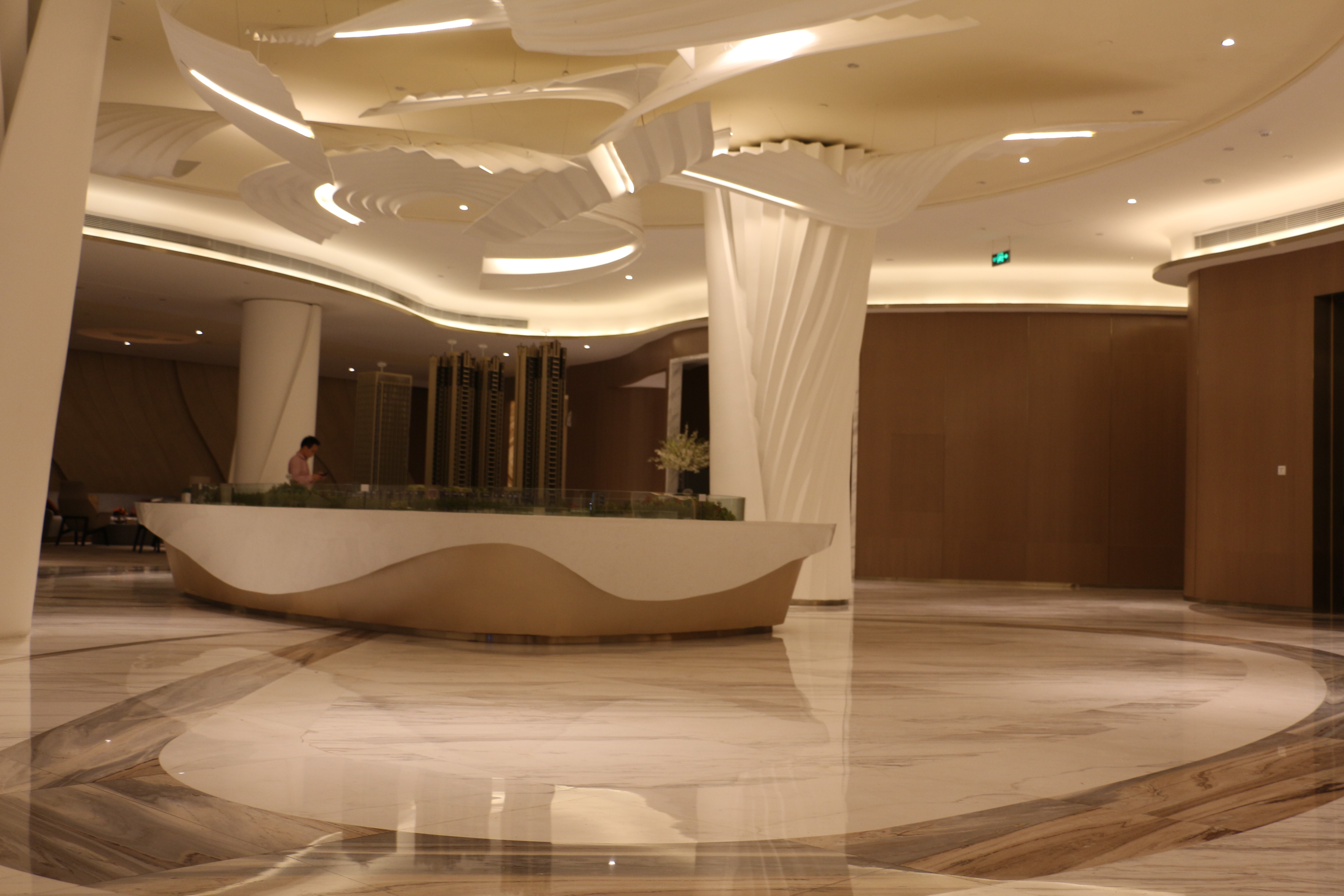 东海航空基地行政办公大楼大厅及电梯厅