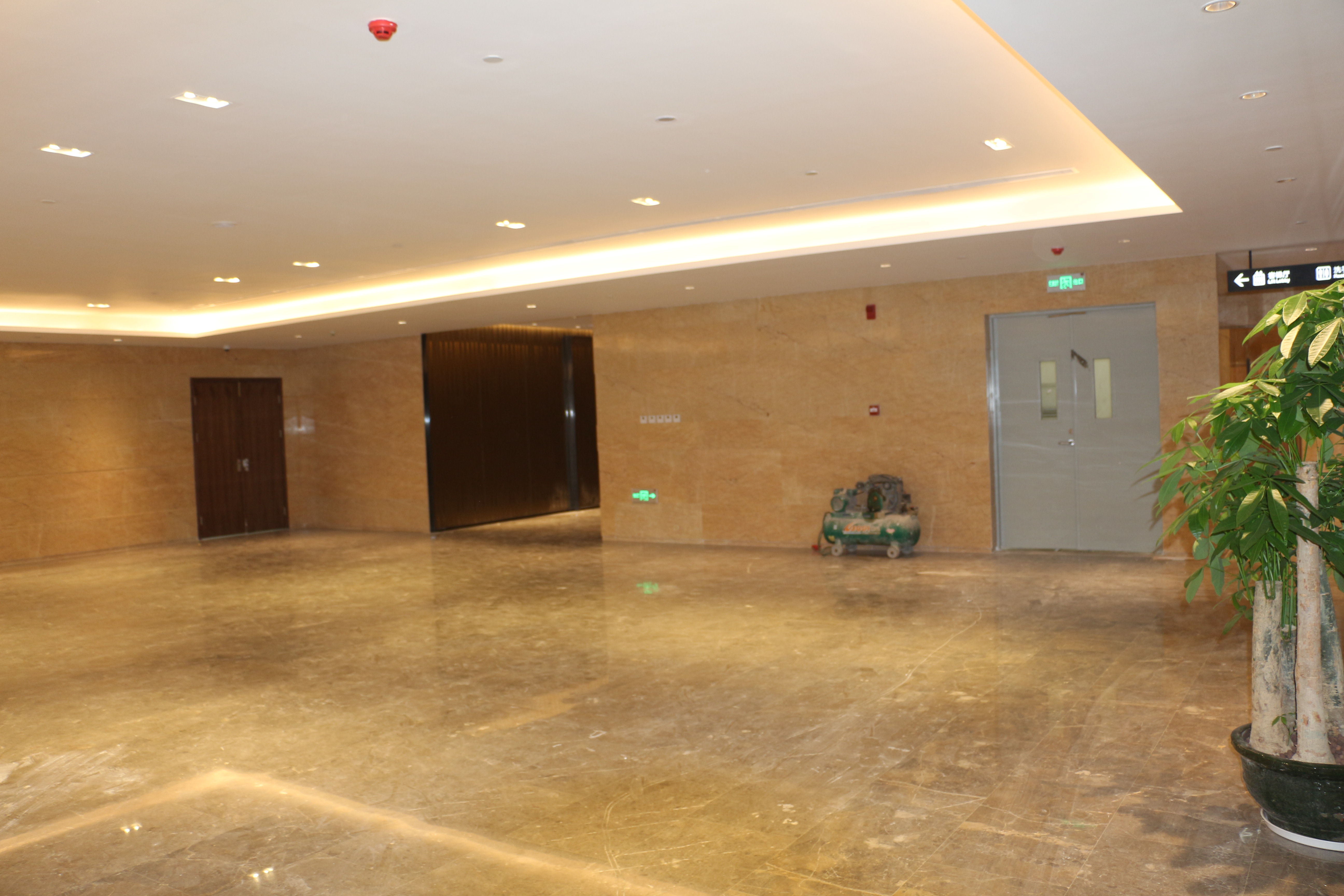 东海航空基地培训楼大厅及电梯厅