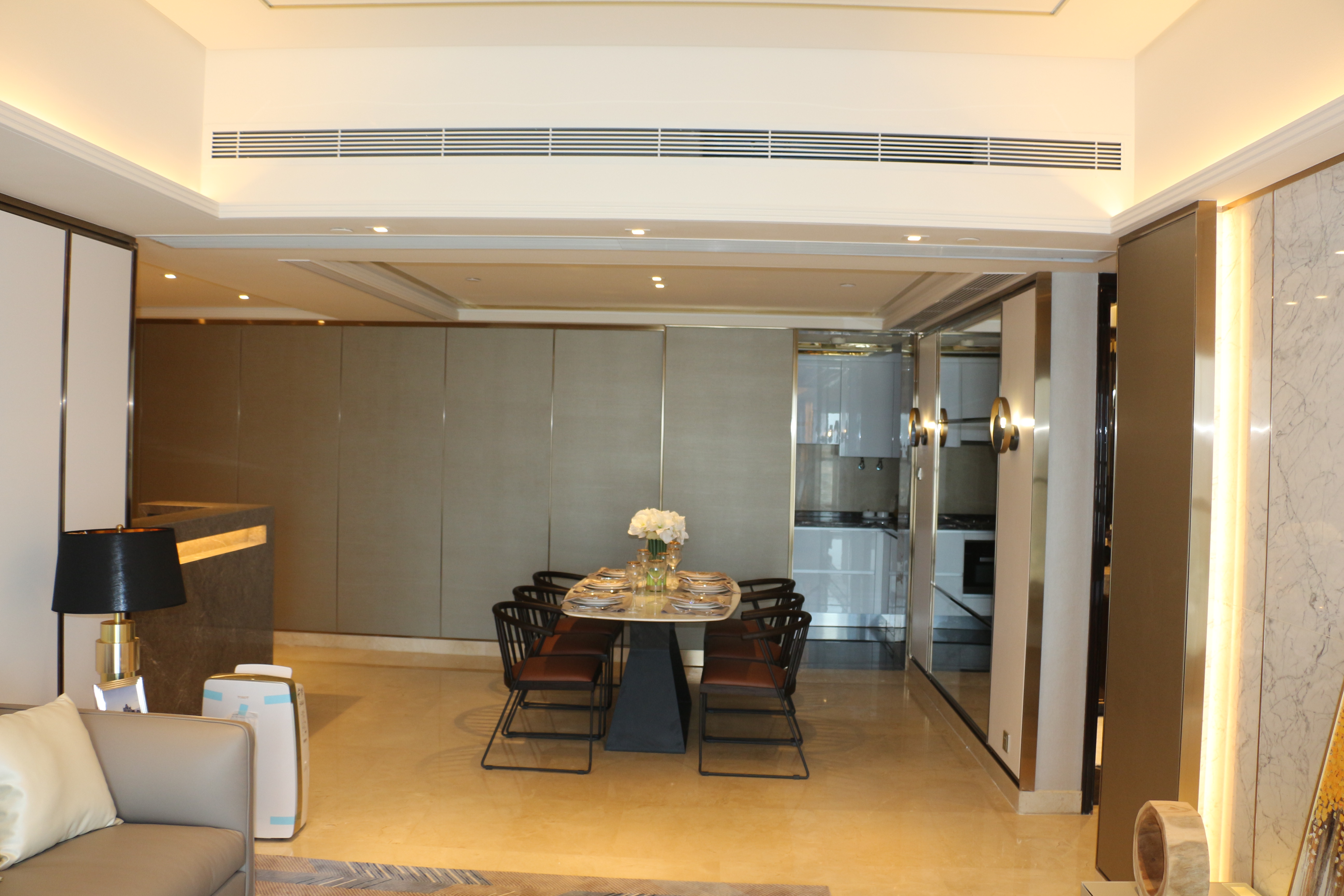 东海国家公寓复试户型高端装修