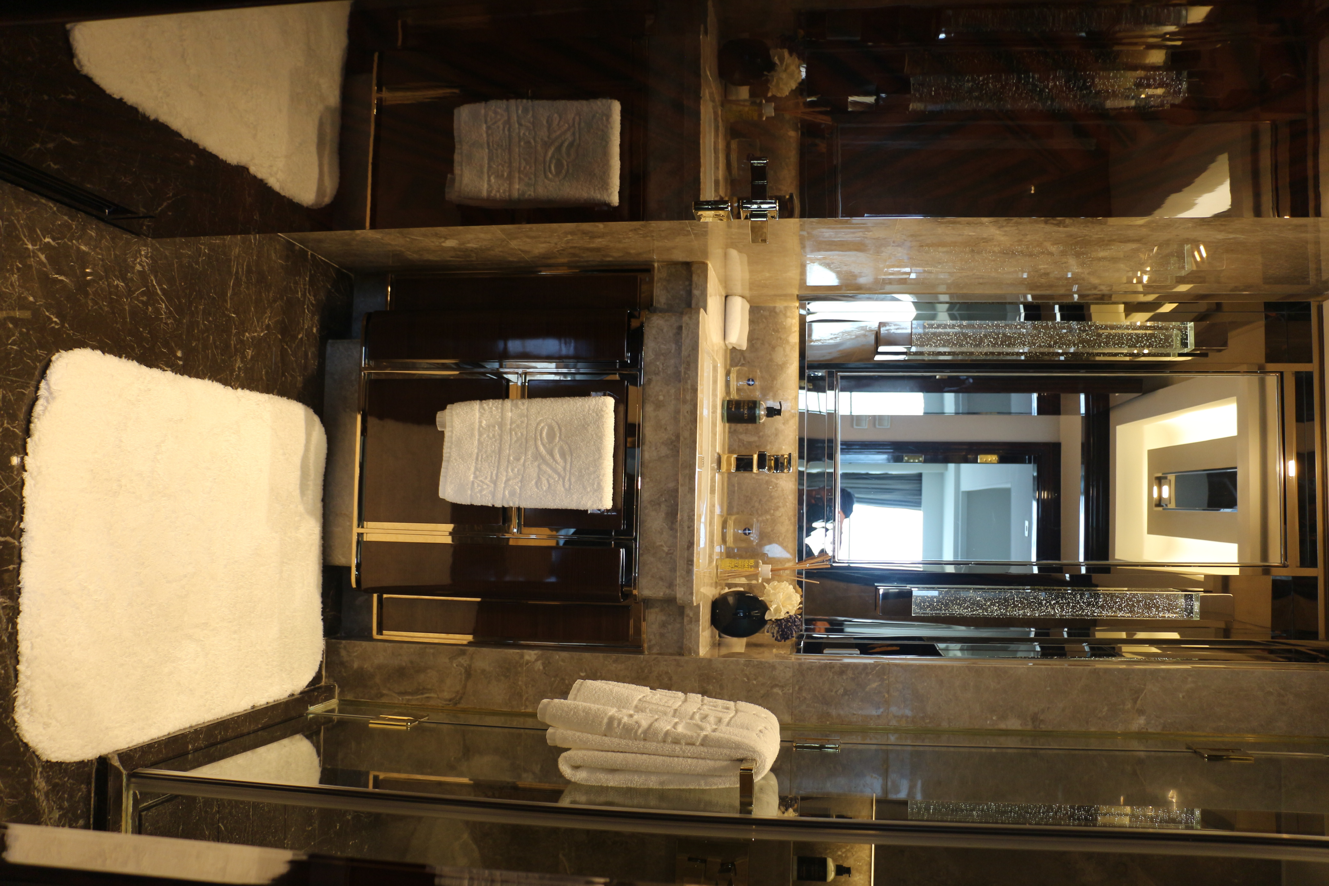 东海国家公寓复试户型高端装修