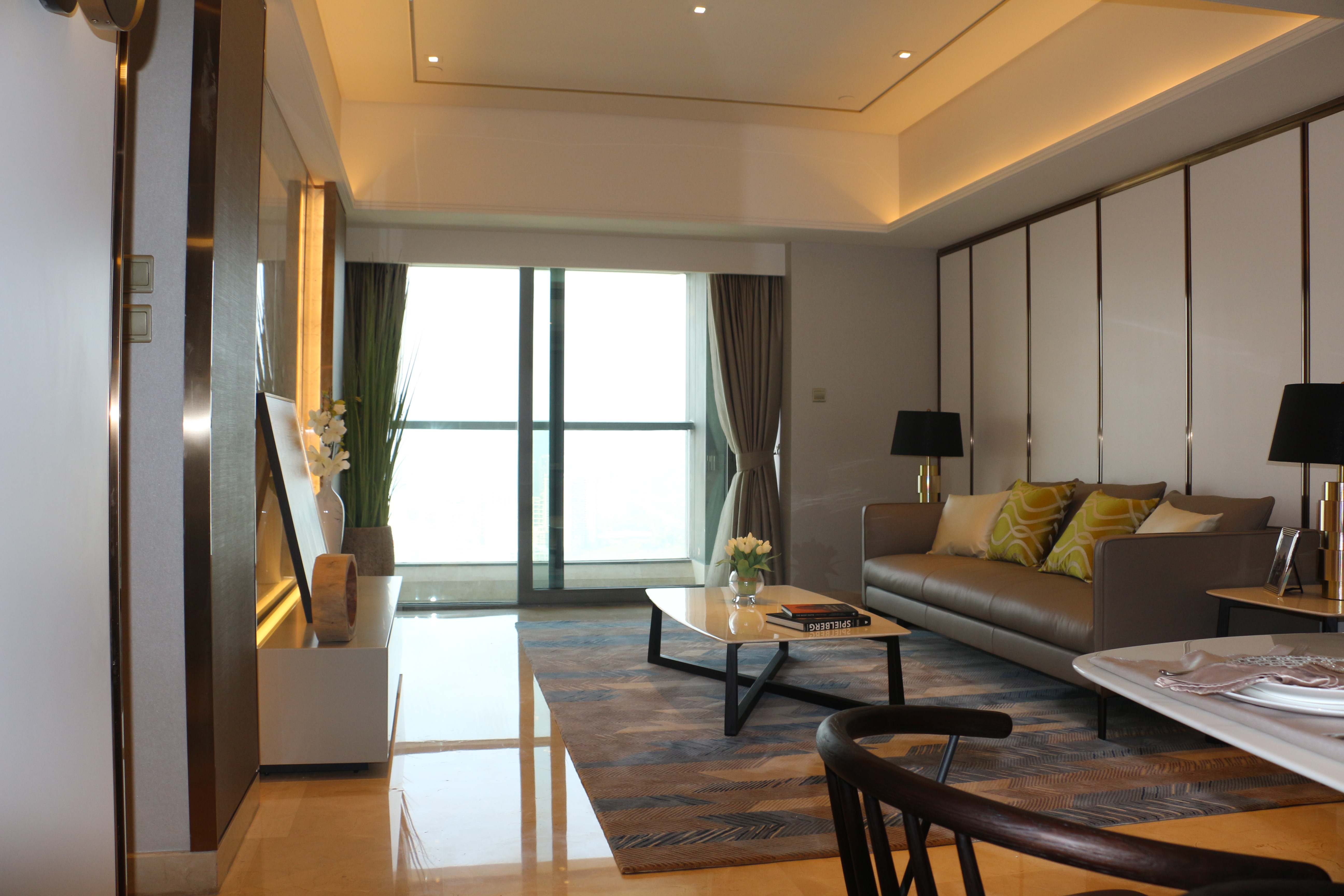 东海国家公寓复试户型高端装修