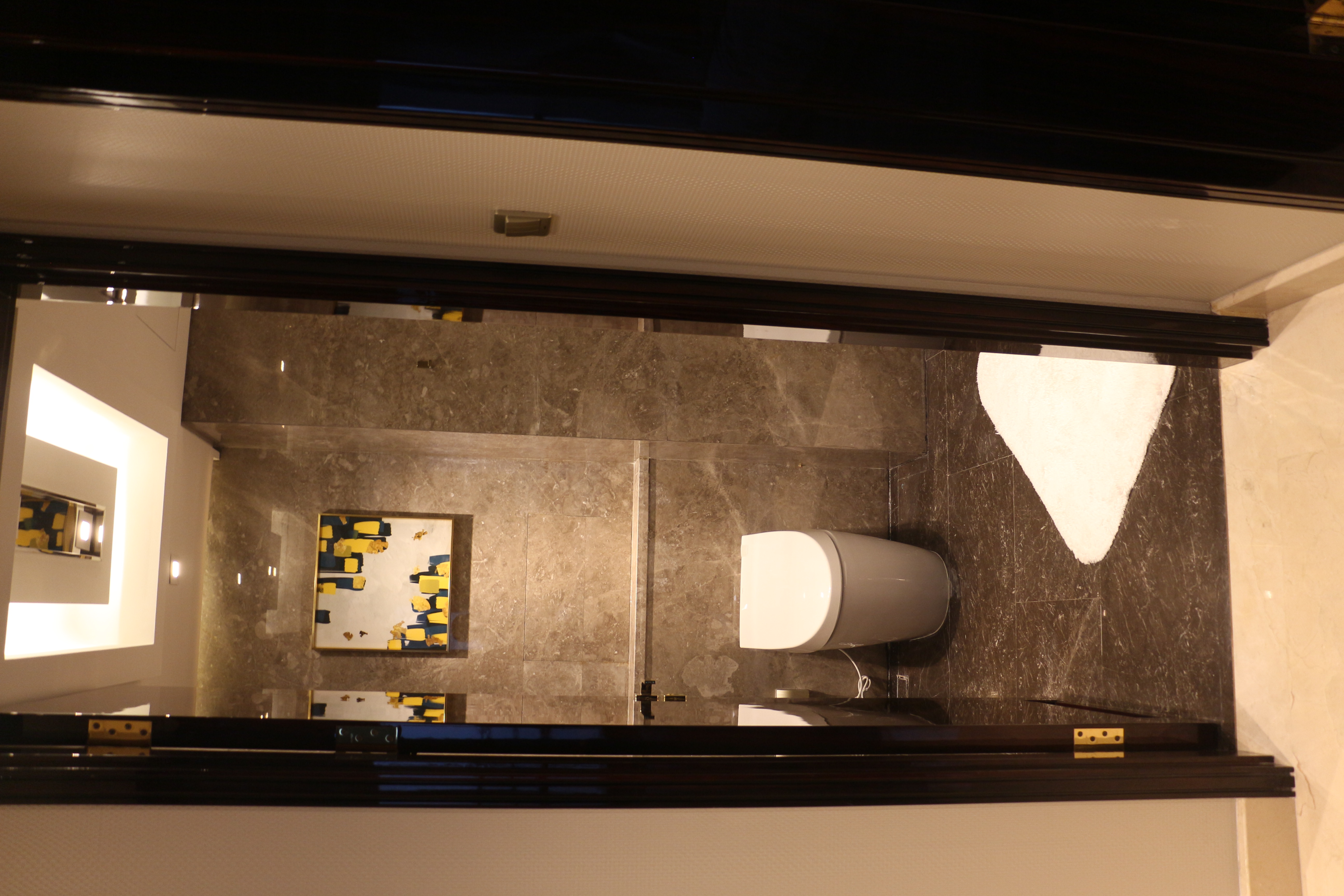 东海国家公寓复试户型高端装修